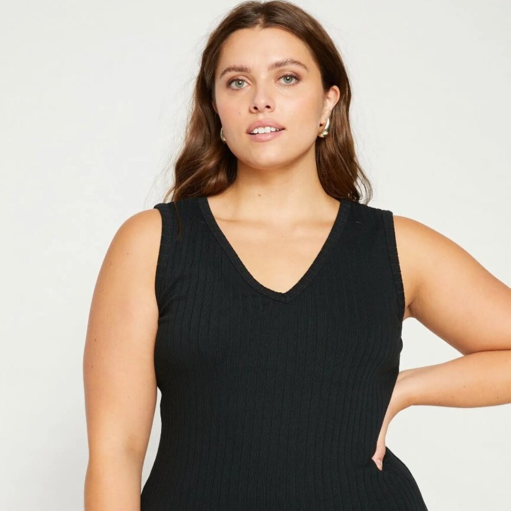 PLUS - Universal Standard "Aspen" Rib Tank (NWT)